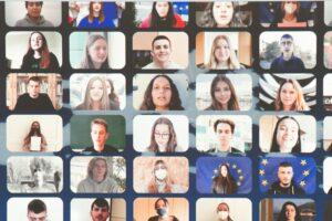 Join Euroscola online