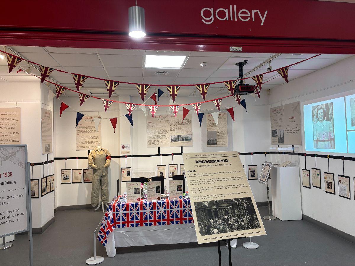 USP ambassadors trip to exhibition commemorating VE Day anniversary